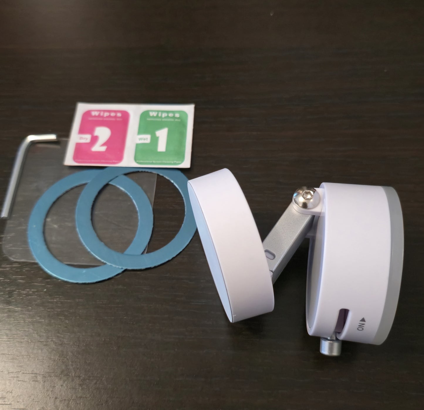 🚗Suport auto magnetic cu ventuză – Reglabil, Pliabil, Prindere Puternică pentru Telefon